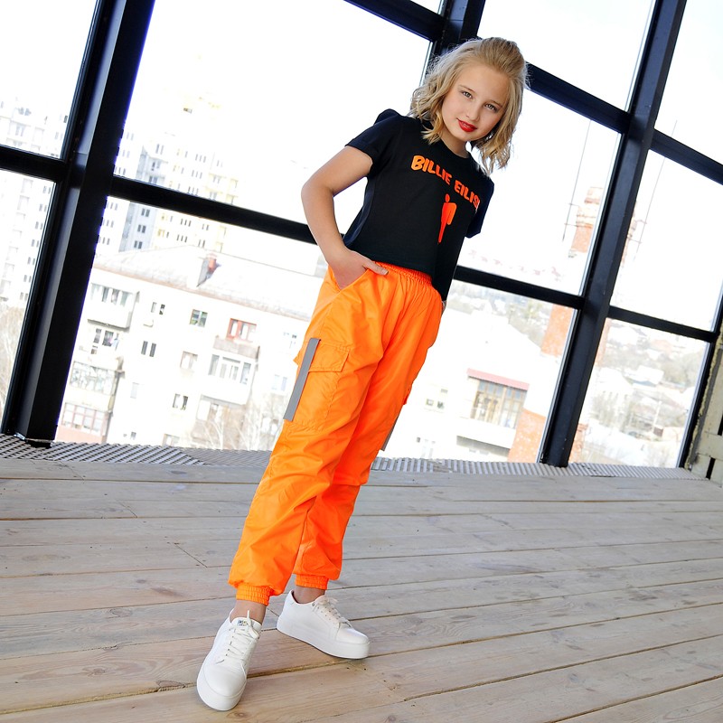 Футболка кроп-топ черная BILLIE EILISH оранжевый принт